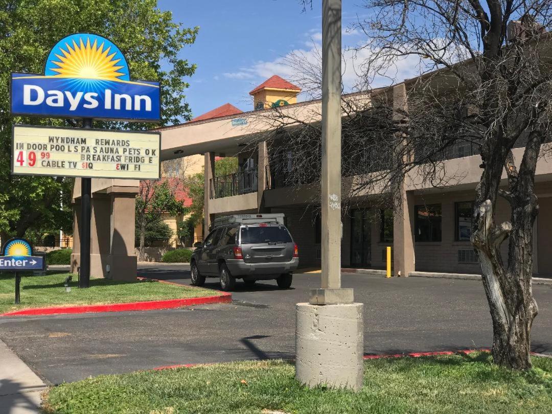 Days Inn By Wyndham Albuquerque West Eksteriør bilde